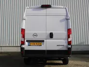 Opel Movano 2.2D 140 S&S L2H2 3.5t | BPM Vrij | Keyless Entry | Camera | Carplay | Cruise | Draadloos laden |