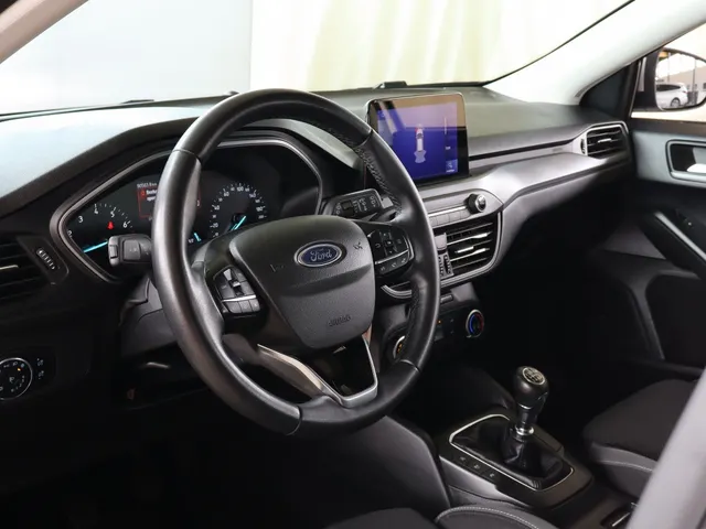 Ford Focus Wagon 1.0 EcoBoost Hybrid Connected | Nieuw model