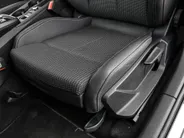 Audi A3 Sportback 40 TFSIe 204pk S Edition · Camera · Apple/Android Car Play · Parkeer Assistent · Stoelverwarming · Sportstoelen · Sfeerverlichting · Garantie t/m 06-10-2029 of 100.000km