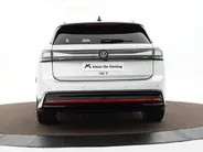 Volkswagen ID.7 Pro Limited Edition 77 kWh accu 286 pk · Trekhaak inklapbaar, met elektrische ontgrendeling · Voorraad OUTLET · Prijs is inclusief inruilpremie ·