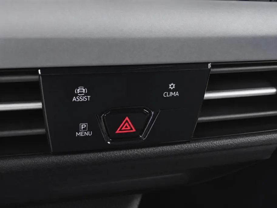 Volkswagen Golf Variant 1.5eTSI/116PK Life Edition · Navigatie · Trekhaak · Apple/Android Car Play · Stoelverwarming · Garantie t/m 26-03-2027