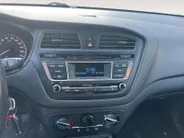 Hyundai i20 1.0 T-GDI i-Motion INCL. EXTRA VELGENSET! Nu RIJKLAARPRIJS incl. 12 Maanden garantie! Premiumpakket gratis!