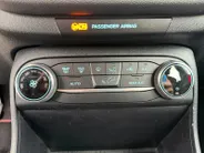 Ford Fiesta 1.0 EcoBoost Hybrid ST-Line | NL Auto | 1 eigenaar | Navigatie | Apple carplay & Android auto | Parkeersensor achter | Cruise control | Draadloos opladen mobiel | Bovag garantie |