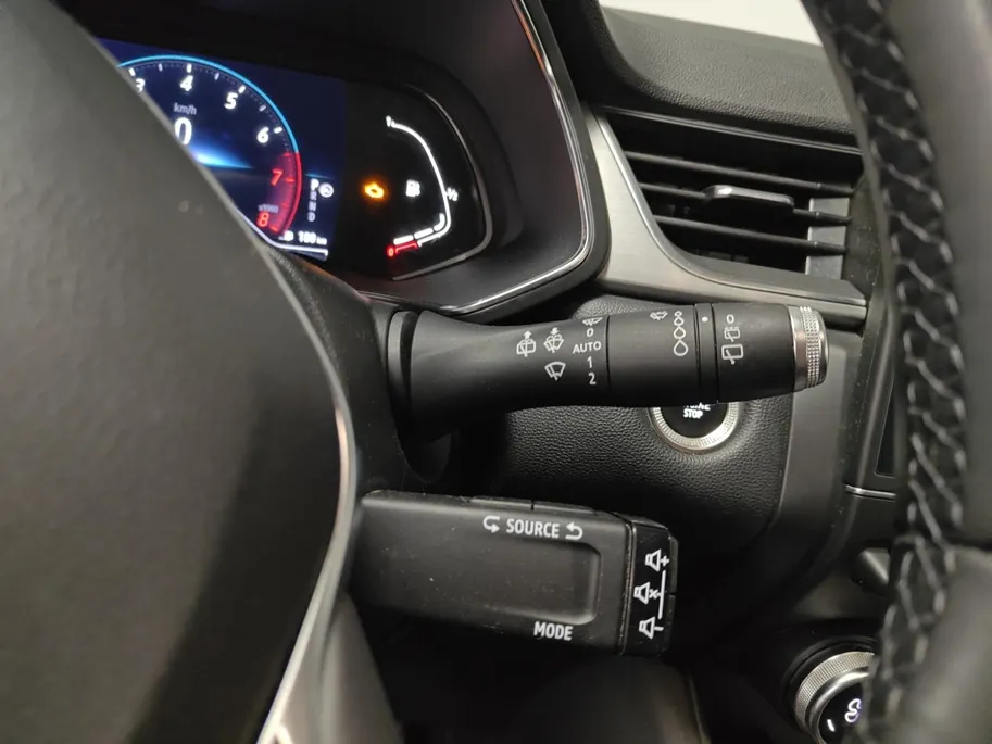 Renault Captur 1.3 TCe 130 Intens AUTOMAAT NAVI AIRCO CAMERA CRUISE CONTROLE APPLE CARPLAY ANDROID AUTO LM VELGEN TREKHAAK ZEER MOOIE AUTO DEALER ONDERHOUDEN