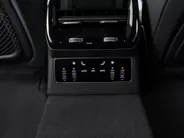 Audi A6 Avant 2.0 367pk e-hybrid Quattro S edition Competition · Wegklapbare Trekhaak · 360 Camera · B&O Audio · Elek. Voorstoel · Head-Up · 20'' Inch · Garantie t/m 09-07-2030 of 100.000km