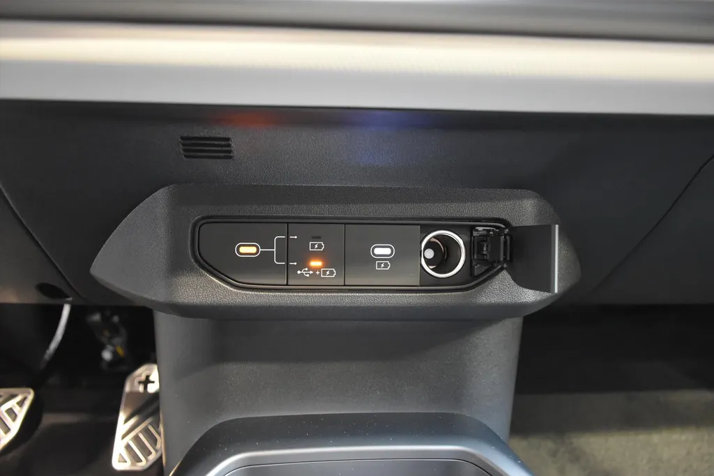 Kia EV4 81,4 kWh 204PK GT-Line Business Edition NIEUW VOORRAADACTIE DIRECT LEVERBAAR