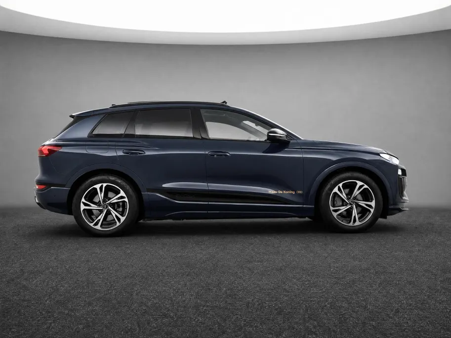 Audi Q6 e-tron Launch edition quattro 100Kwh 388 PK · Panorama dak · Assistentiepakket Veiligheid · Tech Pro