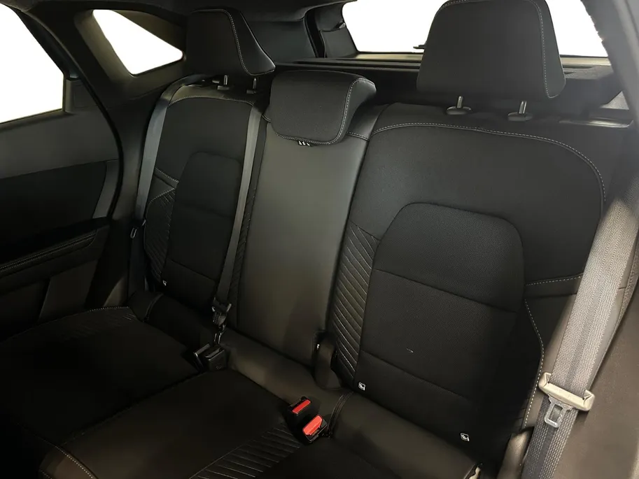 Renault Symbioz 1.8 E-Tech full hybrid 160 iconic | Nu met 3.500euro voorraadkorting bij Zeeuw & Zeeuw Naaldwijk |