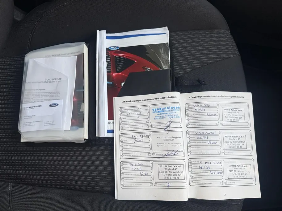Ford Focus 1.6 TI-VCT Titanium | Automaat | Trekhaak | Zeer goed onderhouden | Voorruitverwarming | Parkeersensoren | Keyless | 12 maanden garantie! |