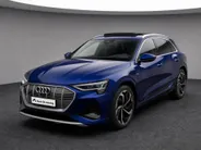 Audi e-tron 55 408pk Quattro S edition 95 kWh · SOH 93,8% · Panoramadak · 360 Camera · Elek. Bestuurdersstoel · Apple/Android Car Play · 22'' Inch ·