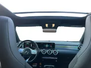 Mercedes-Benz A-Klasse 250 Premium Plus | AMG Pakket | Panoramadak | Achteruitrijcamera | Stoelverwarming | 12 maanden garantie! |