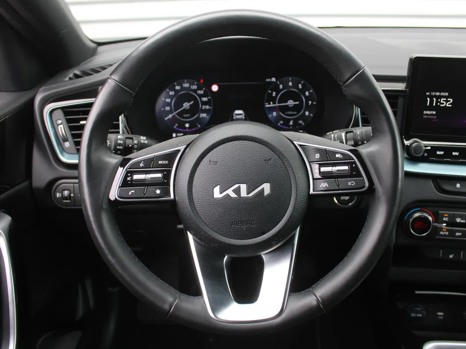 Kia Ceed 1.0 T-GDi Design Edition | Stuur-/stoelverwarming | Cruise | Camera | 16' LM | Dodehoekdetectie | JBL audio | LED |