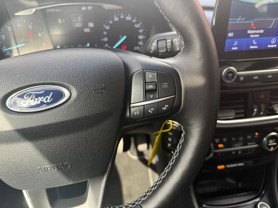 Ford Puma 1.0 EcoBoost Hybrid Titanium X | NL AUTO DEALERONDERHOUDEN | Winter Pack | B&O Audio | Apple Carplay & Android Auto |