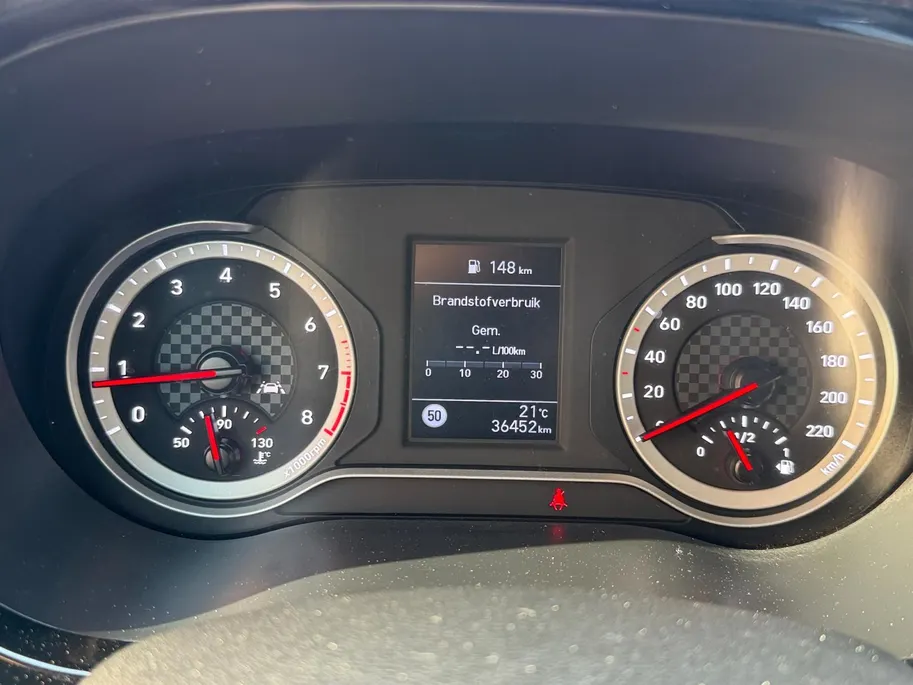 Hyundai i10 1.0 Comfort Smart | All-season banden | Navigatie | Achteruitrijcamera | Airco | Apple Carplay/ Android auto |