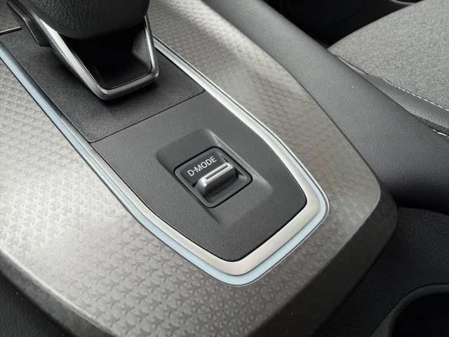 Nissan QASHQAI 1.3 Mild-Hybrid 158pk Xtronic N-Connecta | Panoramadak | Head-Up | Cold Pack | Two-Tone | App Connect | Keyless