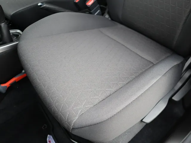 Suzuki Swift 1.2 Style Smart Hybrid