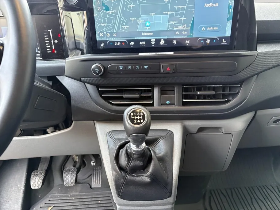 Ford Transit Custom 320 2.0 TDCI L2H1 Limited | Adaptieve Cruise Control | Dodehoek Detectie | Navigatie | Apple/Android Carplay |
