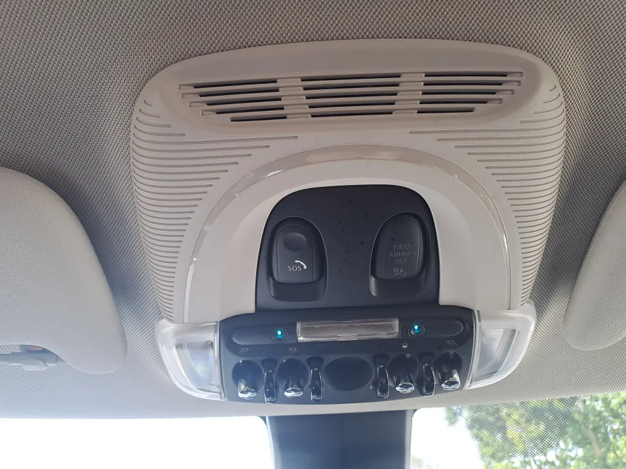 MINI 5-Deurs 1.5 Cooper Camden Edition | Navi | Sensoren | Cruise | DAB | Apple Carplay/Android Auto
