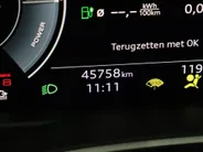 Audi A6 Avant 55 TFSIe 367pk quattro Pro Line S Competition · Panoramadak · Camera · Apple/Android Car Play · HEAD-UP Display · Dodehoeksensoren · Adaptive CC · Leder/Alcantara · EXTRA INRUILKORTING ·