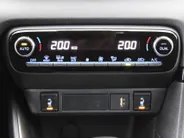 Mazda 2 Hybrid 1.5 Agile Comfort pakket | Airco | Cruise | Apple Carplay | Android Auto | Camera | 15' LM |