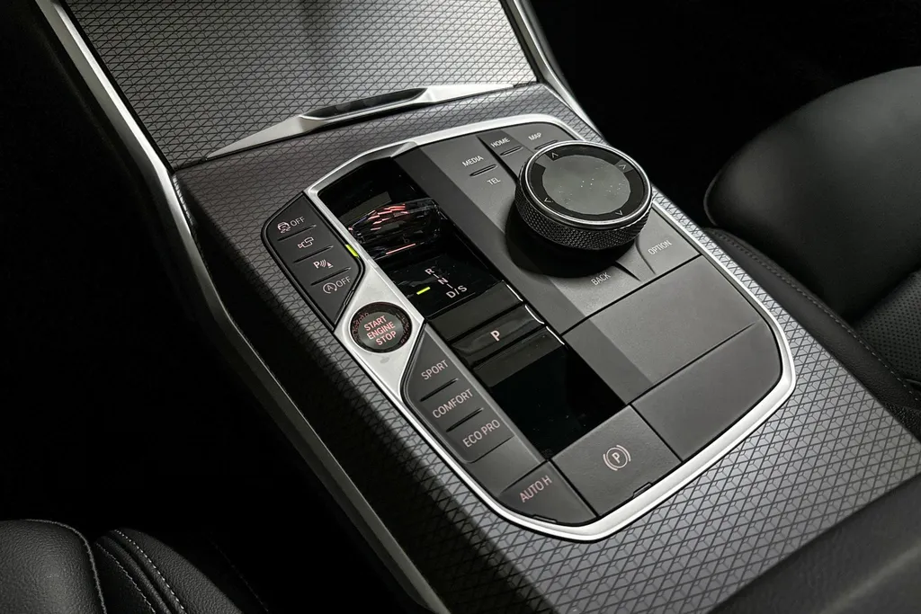 BMW 3 Serie Sedan 318i