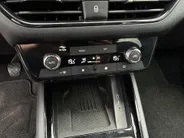 Škoda Kamiq 1.0 TSI 115pk Selection · Apple/Android Car Play · P-Sensoren · Cruise Control · DAB · 16'' Inch · Garantie t/m 18-06-2028 of 100.000km