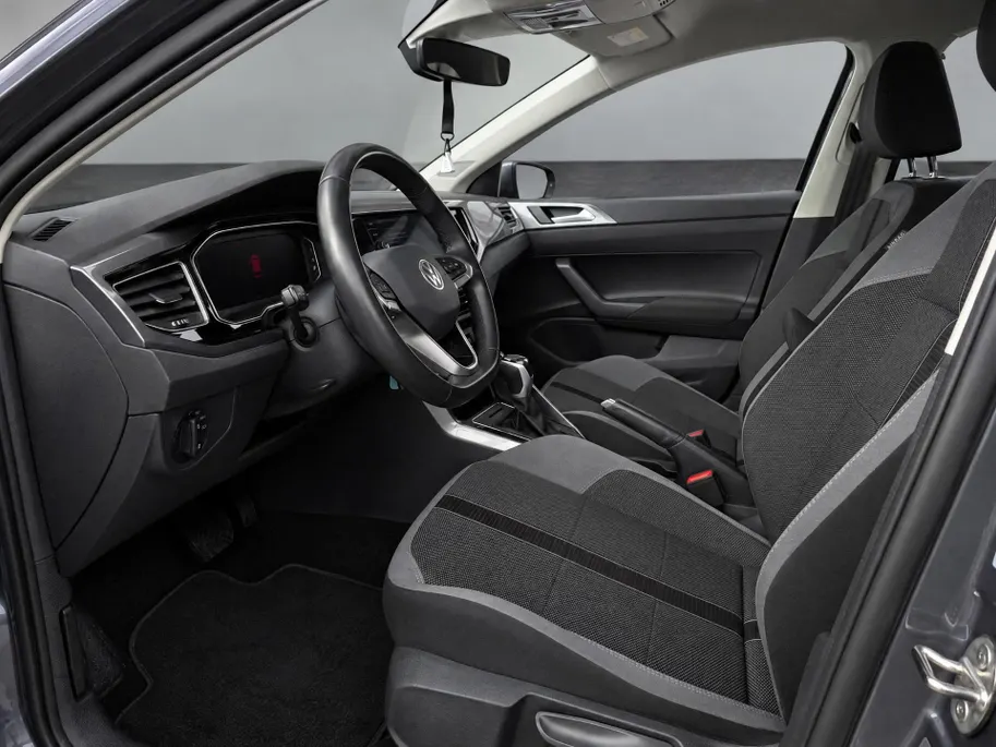 Volkswagen Polo 1.0 TSI 95pk DSG Style · Camera · Apple/Android Car Play · Stoelverwarming · Navigatie · Trekhaak · 16'' Inch ·