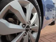 Kia Rio 1.0 T-GDi MHEV DynamicPlusLine | 1e Eigenaar | Dealer onderhouden | Achteruitrijcamera | Android Auto & Apple Carplay | Navigatie | Fabrieksgarantie t/m 6-2030 |