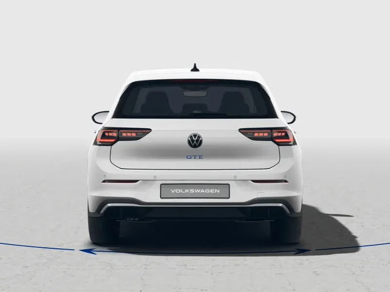 Volkswagen Golf GTE 1.5 eHybrid 272 pk 6 versn. DSG · Assistance Pakket Plus · Multimedia Pakket Plus · Panoramaschuif-kanteldak · Trekhaak inklapbaar, met elektrische ontgrendeling