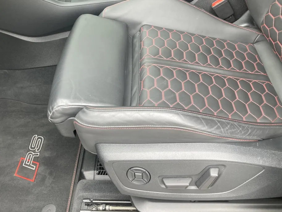 Audi RSQ3 Sportback RSQ3 2.5 TFSI Quattro 400 pk Individual Green Audi Drive Select - Panoramadak - B&O Premium Audio  Elektrisch wegklapbare trekhaak