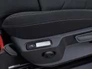 Volkswagen Tiguan 1.5TSI/150PK Life Business · Navigatie · Stoelverwarming · Apple/Android Car Play · Camera + Parkeersensoren · Garantie t/m 15-02-2027 of 100000km.