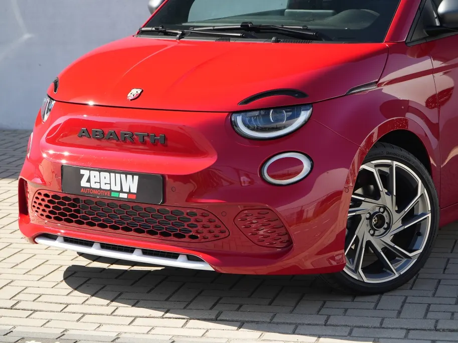 Abarth 500 Turismo 42 kWh | Pano | JBL | Navi | LED | Carplay | Winter