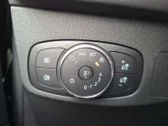 Ford Focus Wagon 1.0 EcoBoost Hybrid Titanium 155PK Automaat | NL-Auto | Adaptieve Cruise Control | Winter Pack | BLIS | Privacy Glass | Camera | Apple Carplay&Android Auto | 17' Lichtmetaal |