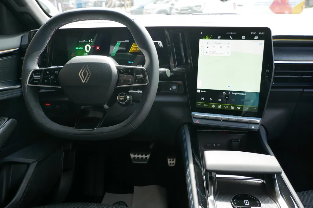 Renault Austral 1.2 E-Tech full hybrid 200 esprit Alpine | €4.000 KORTING | Uit voorraad leverbaar op=op | 5 jaar garantie | Pack Light & Sound | Pack Privilege