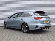 Kia Ceed Sportswagon 1.6 GDI PHEV DynamicPlusLine | Trekhaak | Stuur-/stoelverwarming | Plug-in | 16" LM | Clima | Camera | Cruise adapt. | Navi | LED |