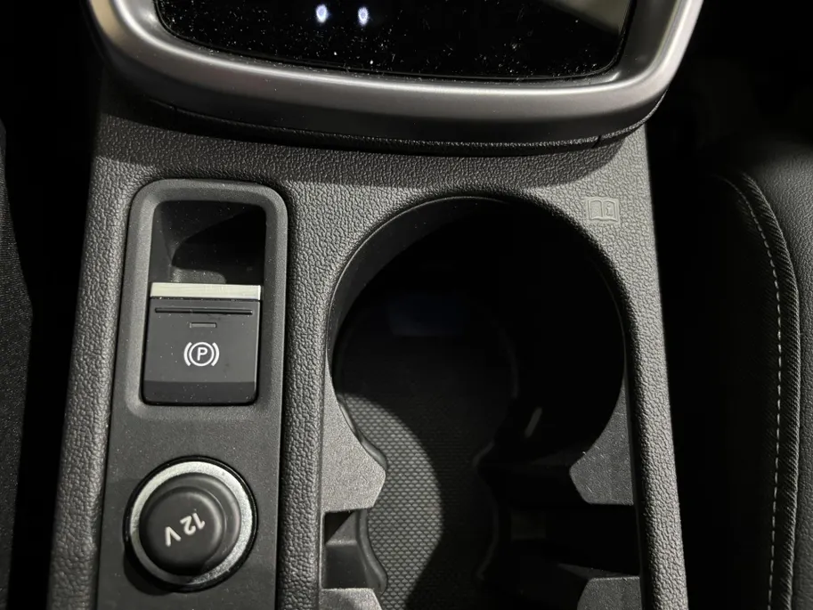 Audi A3 Limousine 110PK 30 TFSI S Edition Automaat | 1e eigenaar | Virtual Cockpit | Navi | Armsteun | Cruise Control | Zwarte Lichtmetalen Velgen | Apple CarPlay/Android Auto | Full LED koplampen | Keyless Entry |