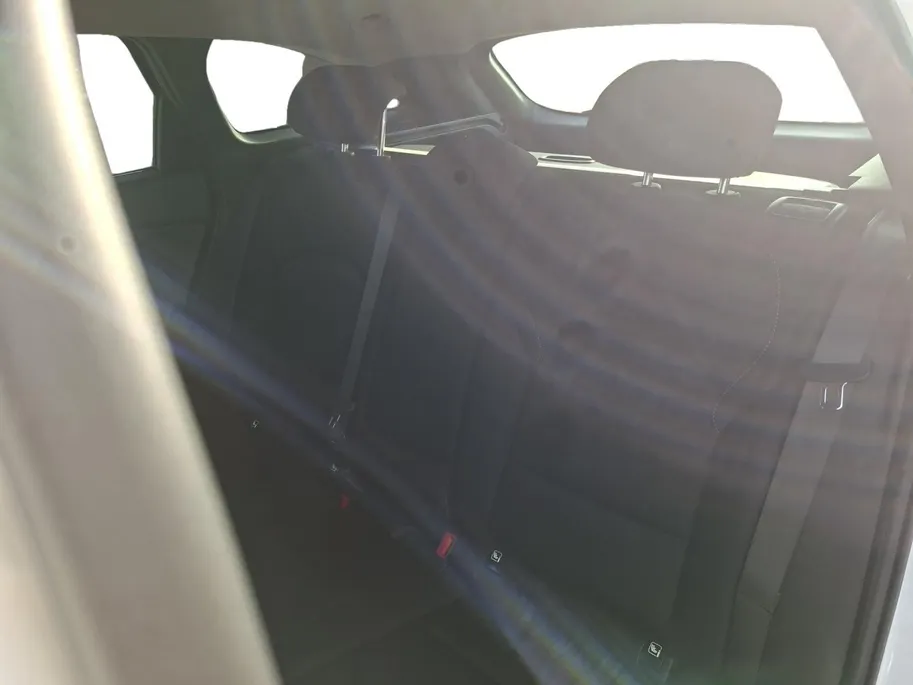 Hyundai i30 Wagon 1.0 T-GDI Comfort | Navigatie | Cruise | NU Rijklaarprijs! Incl.12 Maanden, APK, Onderhoudsbeurt etc! Premiumpakket gratis!