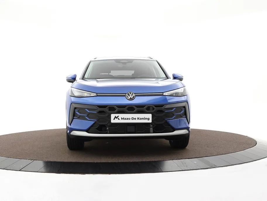 Volkswagen T-Roc Life First Edition 1.5 eTSI 116 PK 7 versn. DSG · Comfort pakket · Achteruitrijcamera ·