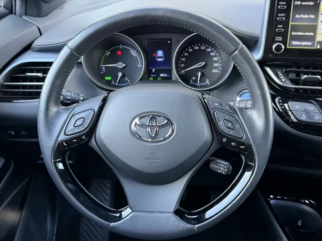 Toyota C-HR 1.8 Hyb. First Edition | Dealer Onderhouden | JBL | DodeHoek |