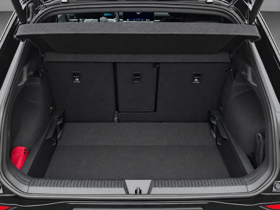Volkswagen T-Roc 1.5 eTSI 150pk DSG R-Line First Edition · Camera · Apple/Android Car Play · Elek. Achterklep · Matrix LED · Stoel-& Stuurverwarming · 18'' Inch ·