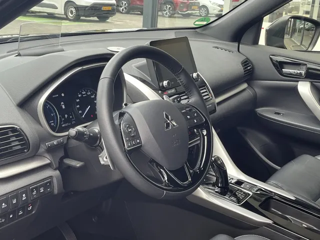 Mitsubishi Eclipse Cross 2.4 PHEV Instyle | Panoramadak