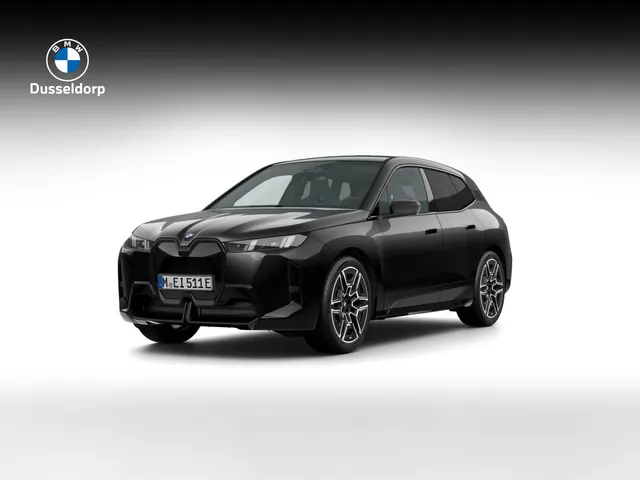 BMW iX
