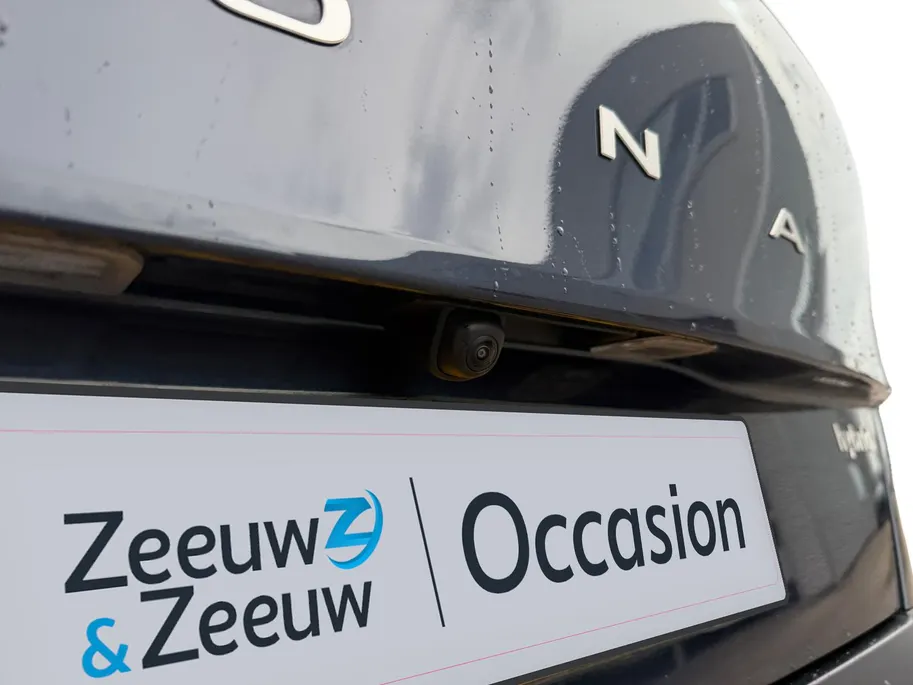Hyundai Kona 1.6 GDI HEV Comfort Smart 137PK | Navigatie | Adaptive cruise control | Climate control | Stoel- en stuurverwarming | Elektrische achterklep | Achteruitrijcamera| Parkeersensoren voor & achter |