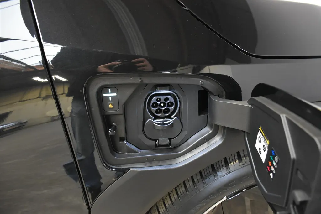 Kia EV4 58,3 kWh 204PK Air NIEUW