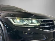 Volkswagen Tiguan 1.4TSI eHybrid 245pk R-Line Business+ · Trekhaak · Navigatie · Apple/Android · Camera + Parkeersensoren · Garantie t/m 07-10-2026 of 100000km.