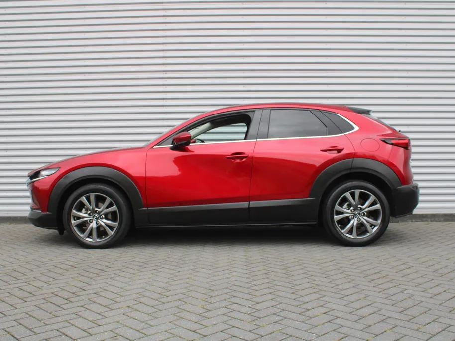 Mazda CX-30 2.0 e-SkyActiv-X M Hybrid Luxury | Trekhaak | Schuifdak | 18' LM | Leer | Elektr. stoelverstelling | Stuur-/stoelverwarming | HUD | 360 Camera | Winterset |