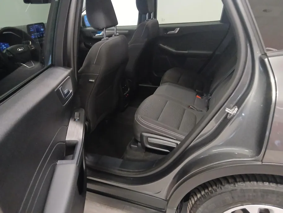 Ford Kuga 2.5 PHEV Titanium | Trekhaak Elektrisch | Adap. Cruise | Winter Pack | Elektrische achterklep |