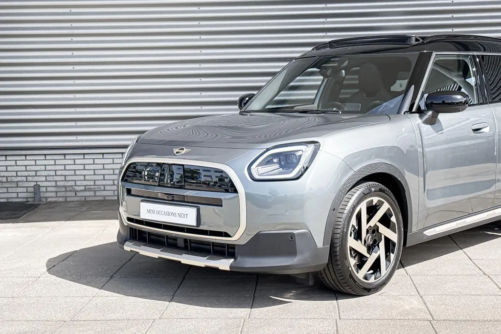 MINI Countryman Electric E Favoured XL 66.5 kWh