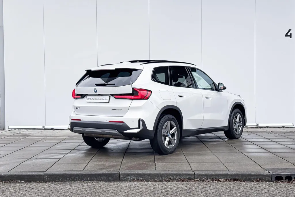 BMW X1 xDrive25e