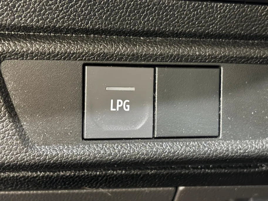 Dacia Sandero 100PK TCe ECO-G Expression | 1e eigenaar | Airco | Parkeersensoren | Camera | Apple CarPlay/Android Auto | Elektrische Ramen & Spiegels | Licht & Regen Sensor | Full LED |